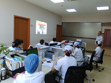 风险久久久久久亚洲精品影院