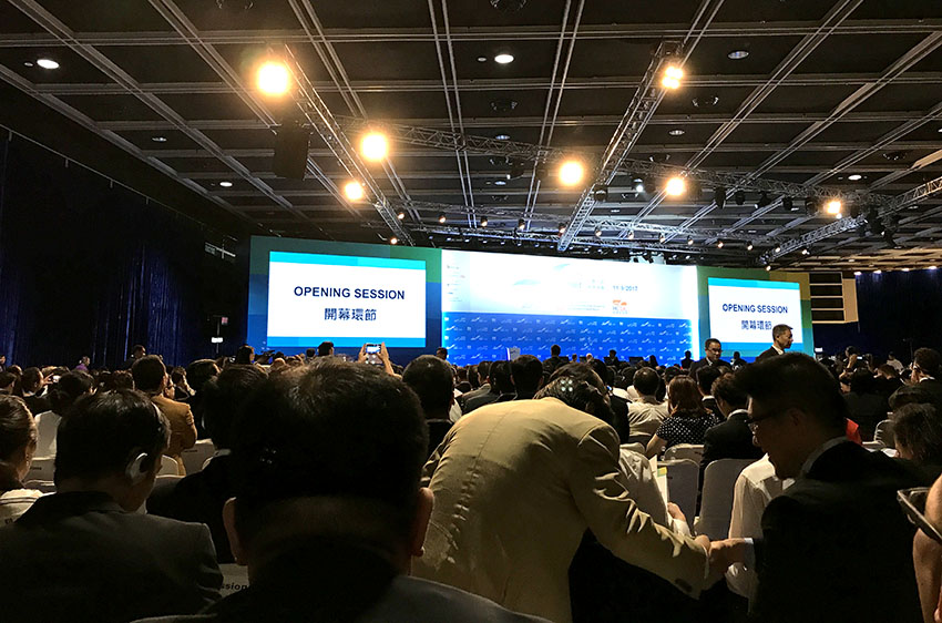 风险久久久久久亚洲精品影院