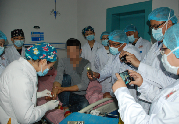 风险久久久久久亚洲精品影院