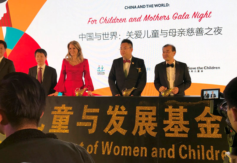 风险久久久久久亚洲精品影院