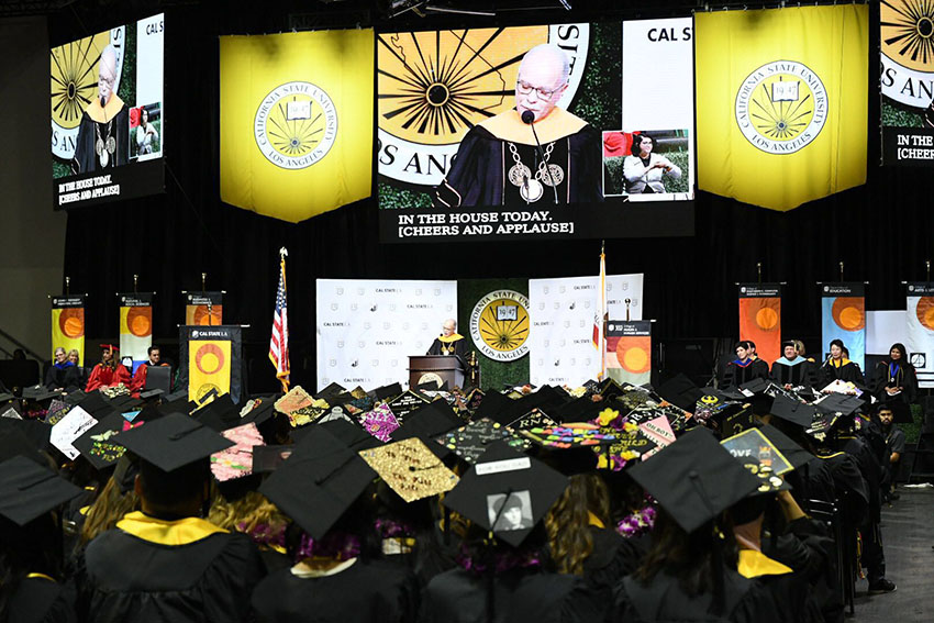 风险久久久久久亚洲精品影院