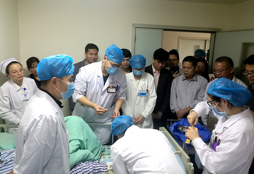 风险久久久久久亚洲精品影院