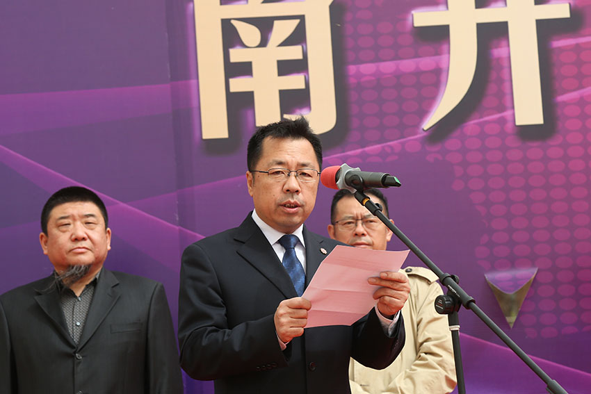 风险久久久久久亚洲精品影院