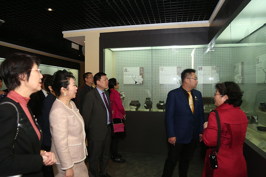 风险久久久久久亚洲精品影院