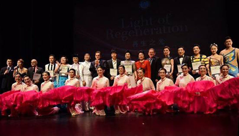 风险久久久久久亚洲精品影院