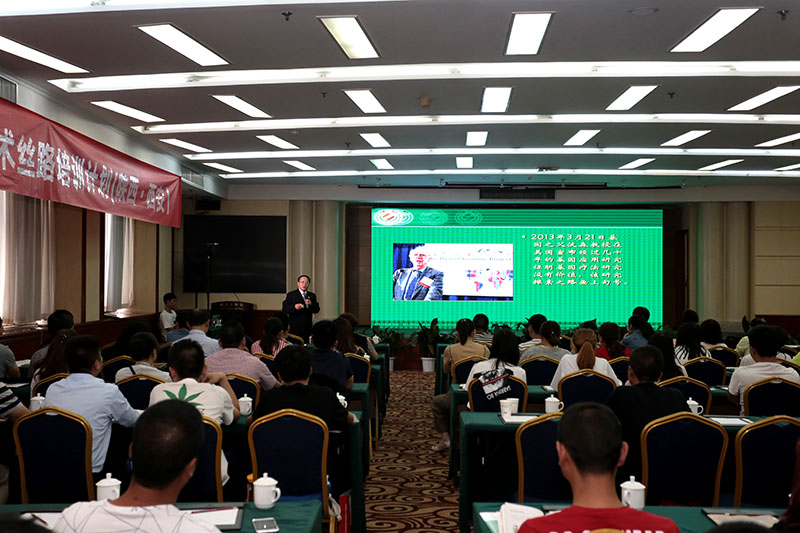 风险久久久久久亚洲精品影院