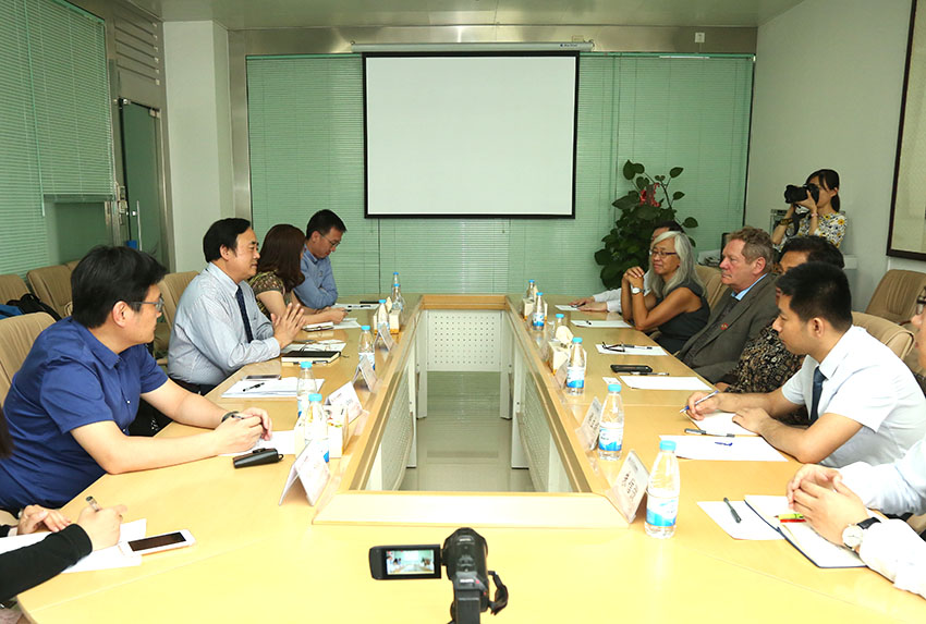 风险久久久久久亚洲精品影院