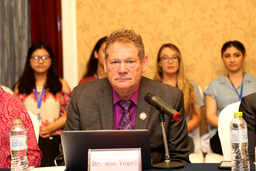 风险久久久久久亚洲精品影院