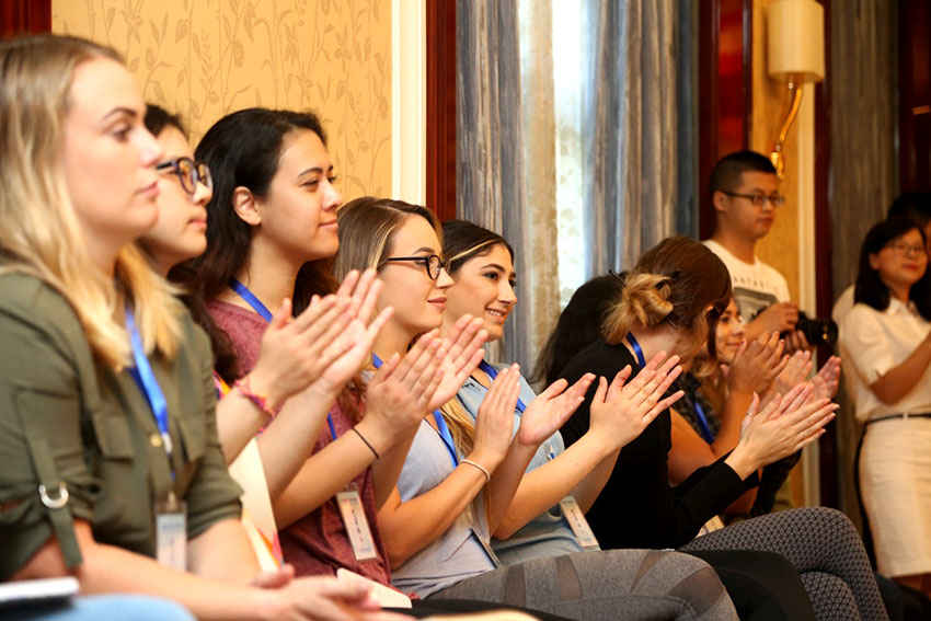 风险久久久久久亚洲精品影院