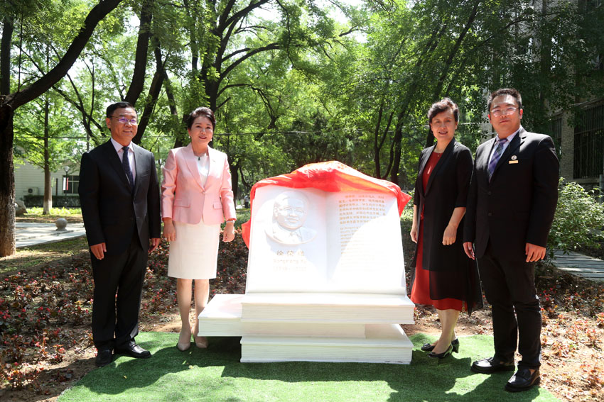 风险久久久久久亚洲精品影院