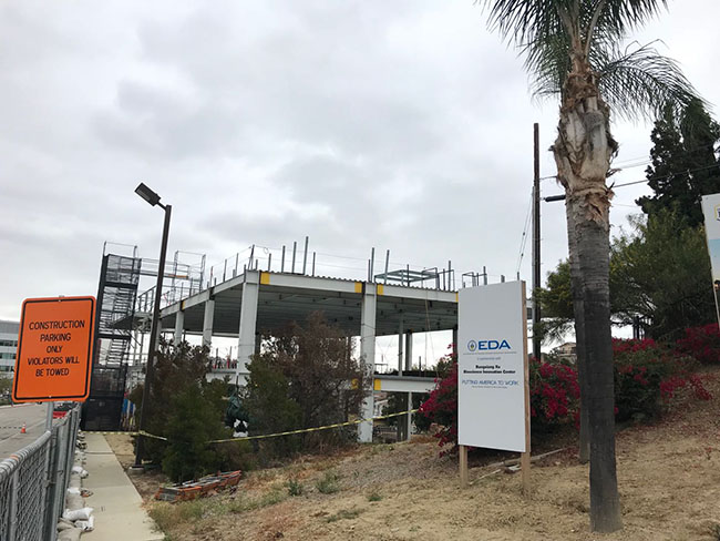 风险久久久久久亚洲精品影院