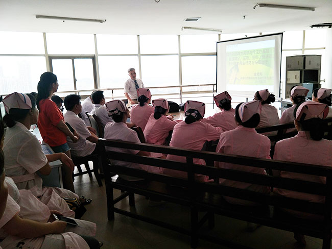 风险久久久久久亚洲精品影院