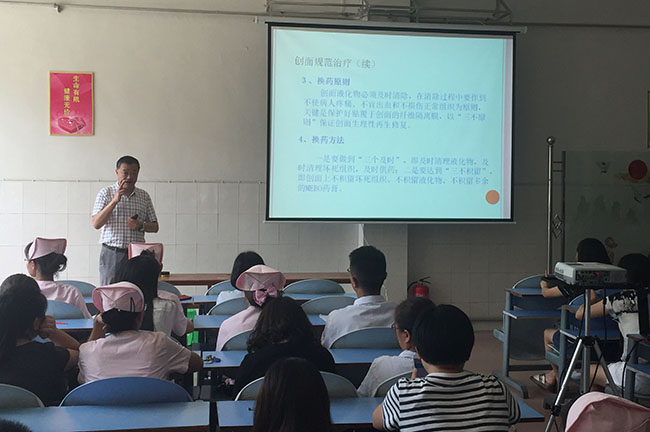 风险久久久久久亚洲精品影院