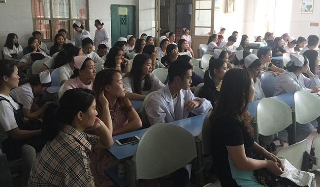 风险久久久久久亚洲精品影院