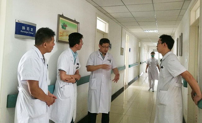 风险久久久久久亚洲精品影院