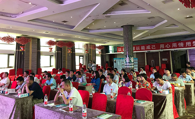 风险久久久久久亚洲精品影院