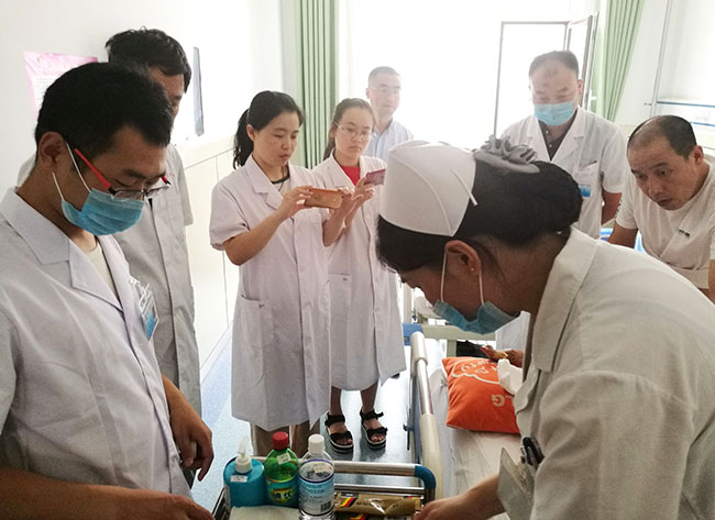 风险久久久久久亚洲精品影院