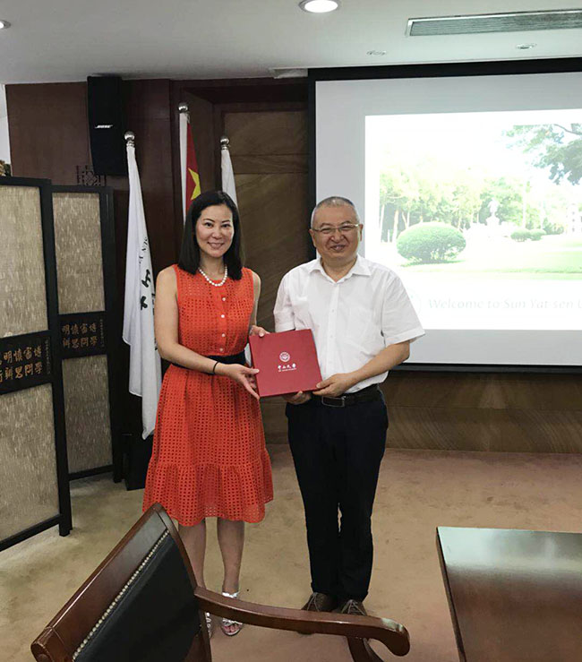 风险久久久久久亚洲精品影院