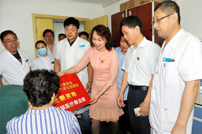 风险久久久久久亚洲精品影院