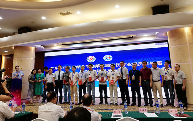 风险久久久久久亚洲精品影院