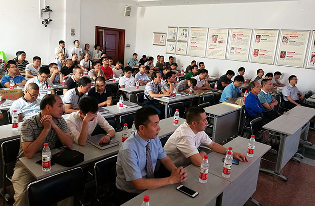 风险久久久久久亚洲精品影院