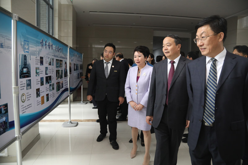 风险久久久久久亚洲精品影院