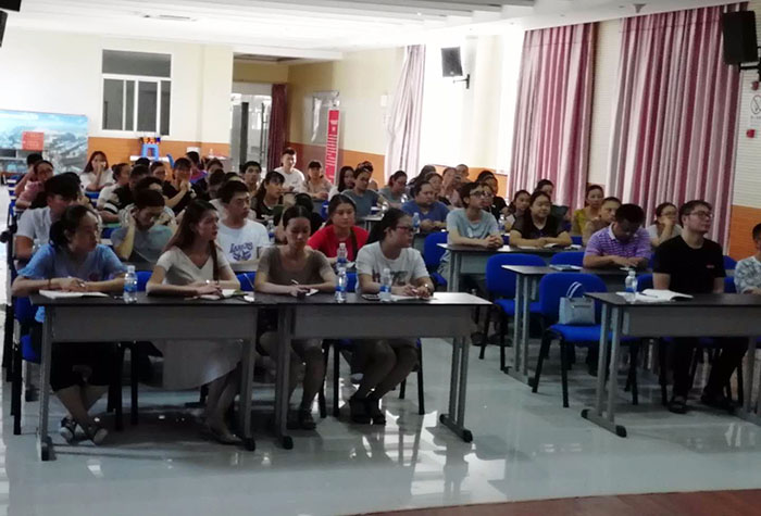 风险久久久久久亚洲精品影院