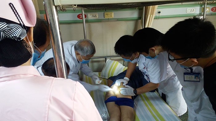 风险久久久久久亚洲精品影院