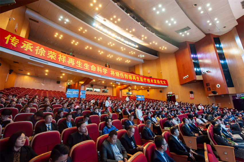 风险久久久久久亚洲精品影院