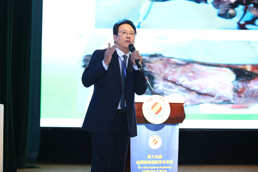 风险久久久久久亚洲精品影院