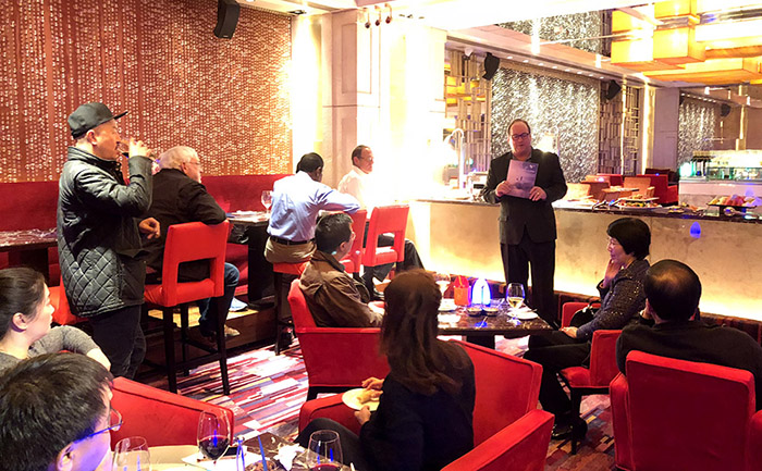 风险久久久久久亚洲精品影院