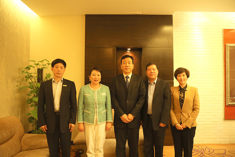 风险久久久久久亚洲精品影院