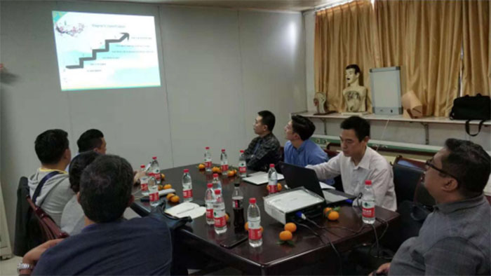 风险久久久久久亚洲精品影院