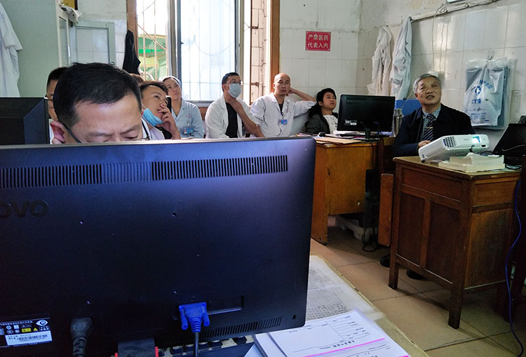 风险久久久久久亚洲精品影院