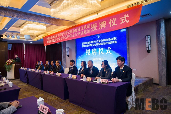 风险久久久久久亚洲精品影院