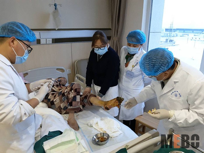 风险久久久久久亚洲精品影院