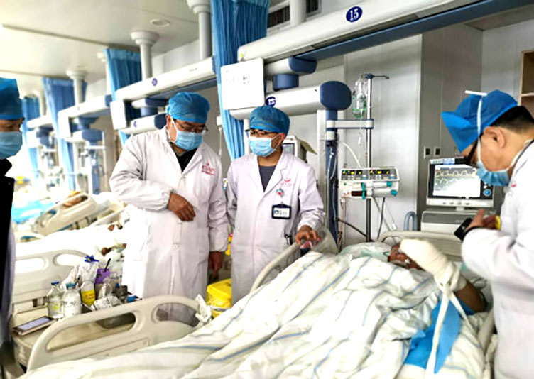 风险久久久久久亚洲精品影院