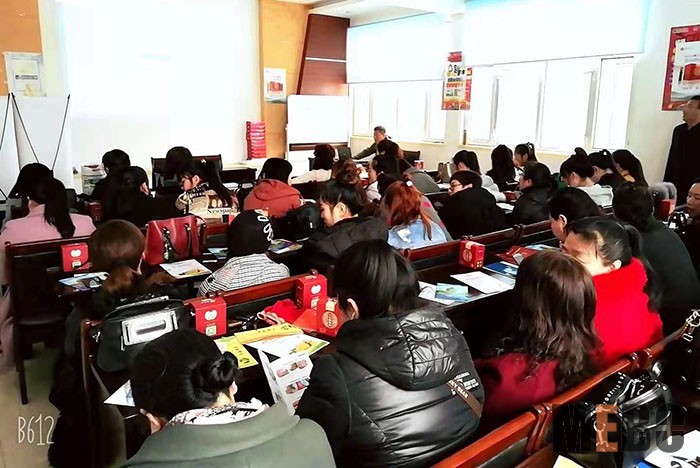 风险久久久久久亚洲精品影院