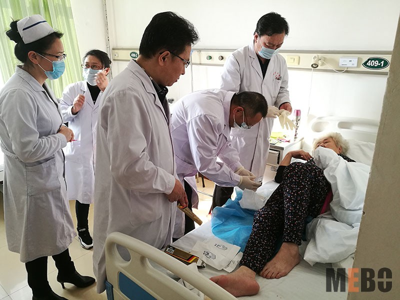 风险久久久久久亚洲精品影院