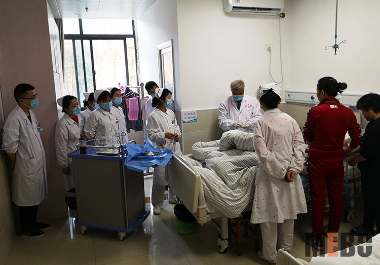 风险久久久久久亚洲精品影院