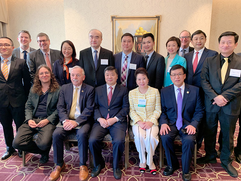 风险久久久久久亚洲精品影院