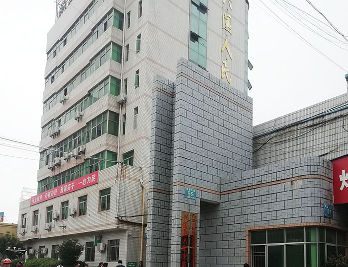 风险久久久久久亚洲精品影院