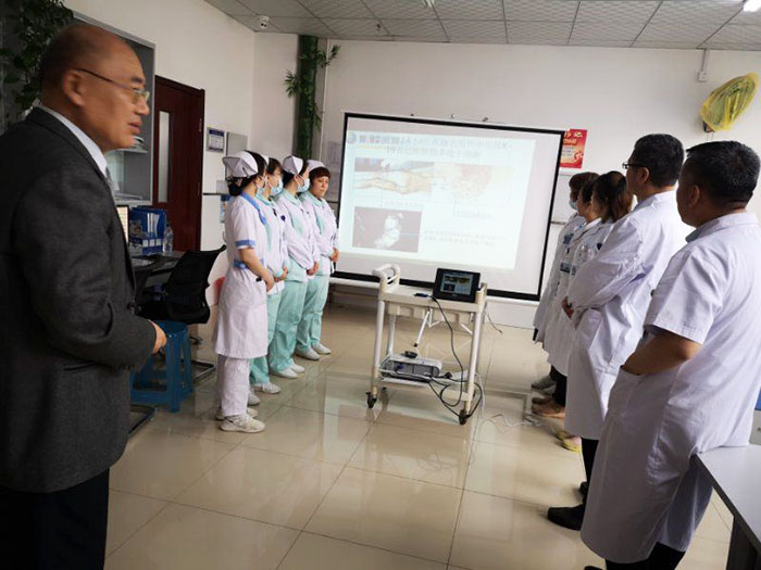 风险久久久久久亚洲精品影院