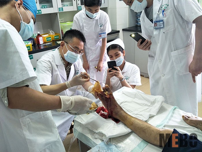 风险久久久久久亚洲精品影院