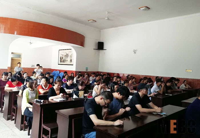 风险久久久久久亚洲精品影院