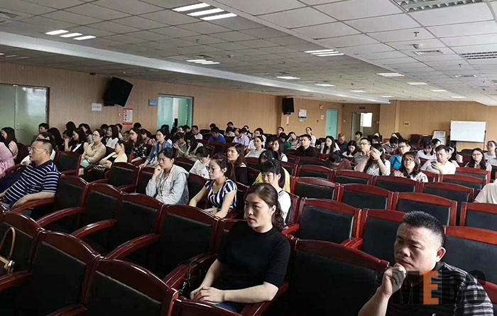 风险久久久久久亚洲精品影院