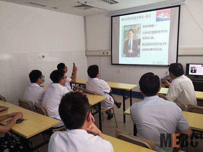 风险久久久久久亚洲精品影院