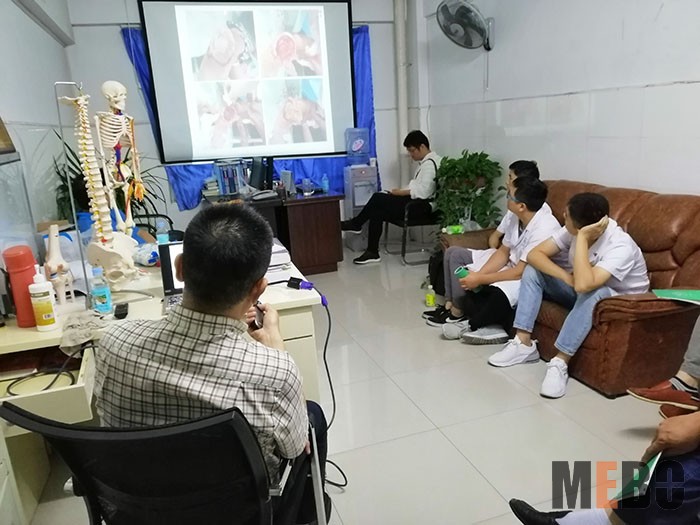 风险久久久久久亚洲精品影院