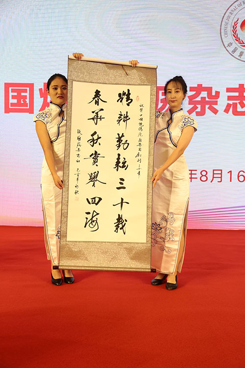 风险久久久久久亚洲精品影院