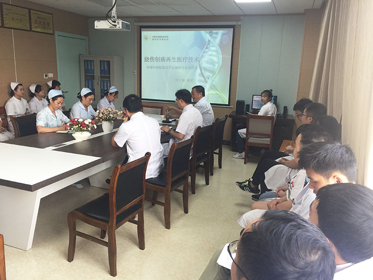 风险久久久久久亚洲精品影院